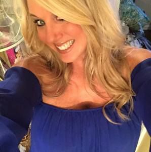 Meet your Posher, Christine